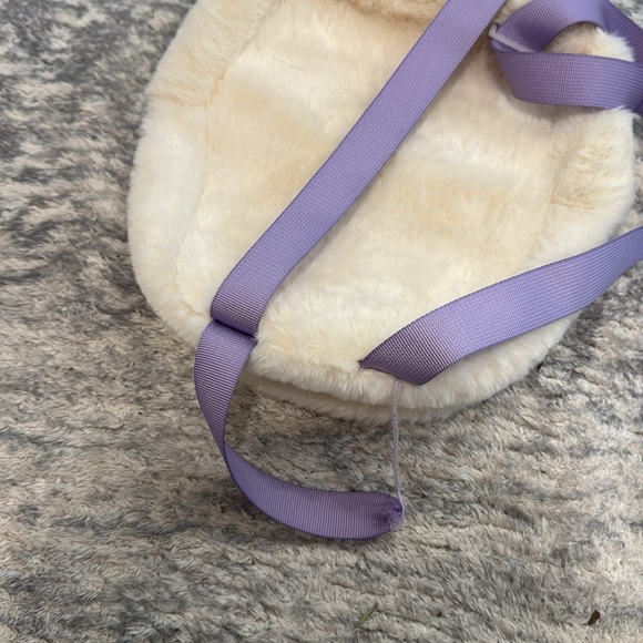 Claire’s kid day pack. - Picture 3 of 8